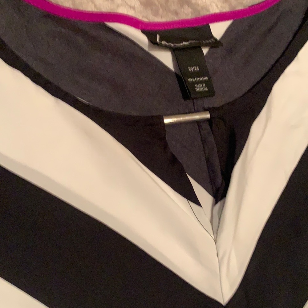 Lane Bryant Cold Shoulder top 22/24